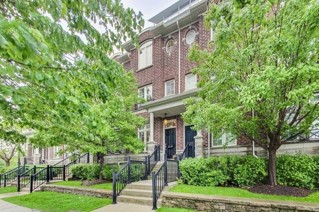 Th22 - 6 Windermere Ave, Townhouse with 3 bedrooms, 2 bathrooms and 1 parking in Toronto ON | Image 2