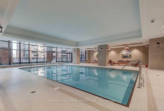 2704 - 830 Lawrence Ave W, Condo with 2 bedrooms, 2 bathrooms and 1 parking in Toronto ON | Image 6