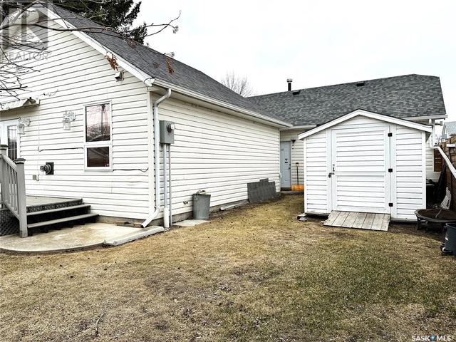 420 3rd Avenue, House detached with 2 bedrooms, 2 bathrooms and null parking in Cudworth SK | Image 48
