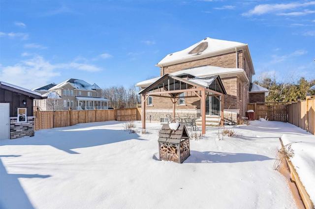 42 Pearl St, House detached with 4 bedrooms, 3 bathrooms and 4 parking in Wasaga Beach ON | Image 17
