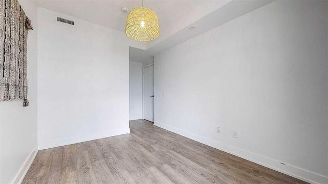 315 - 80 Vanauley St, Condo with 3 bedrooms, 3 bathrooms and 1 parking in Toronto ON | Image 10