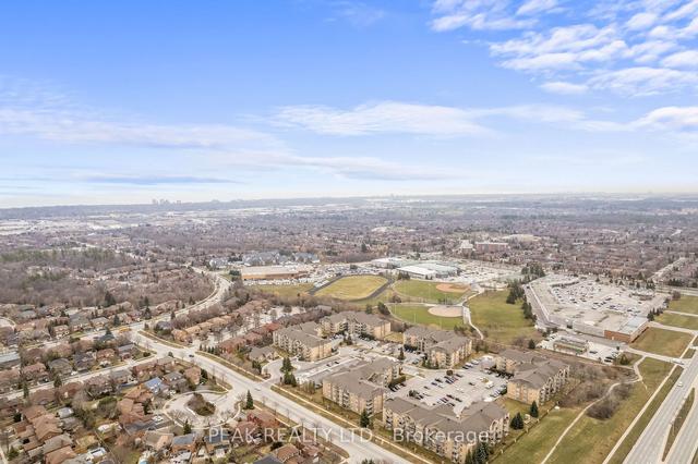 310 - 1440 Bishops Gate, Condo with 2 bedrooms, 2 bathrooms and 1 parking in Oakville ON | Image 33