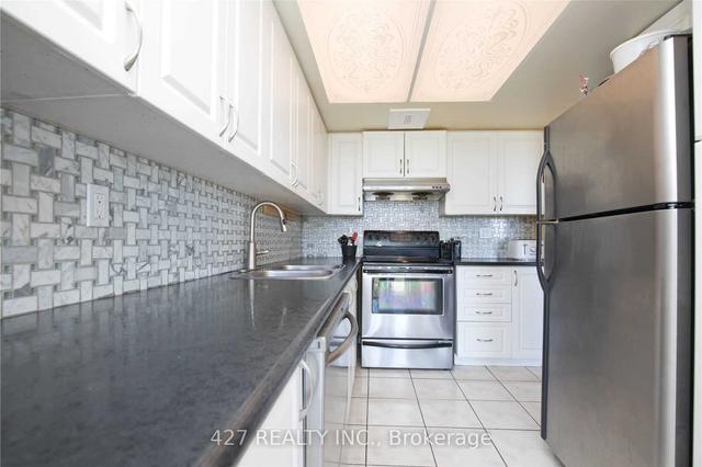 1105 - 10 Markbrook Lane, Condo with 2 bedrooms, 2 bathrooms and 1 parking in Toronto ON | Image 6