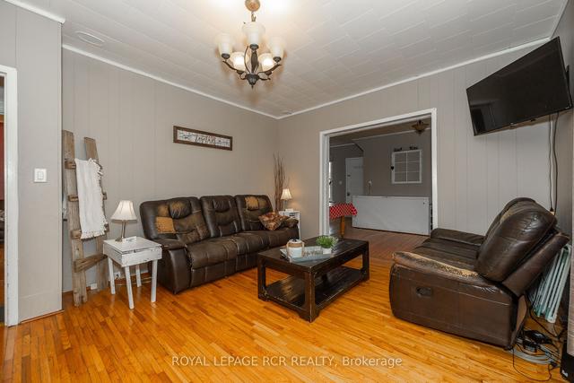 204117 Highway 26, House detached with 4 bedrooms, 2 bathrooms and 25 parking in Meaford ON | Image 9