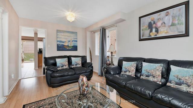 70 Tumbleweed Tr, House semidetached with 4 bedrooms, 4 bathrooms and 5 parking in Brampton ON | Image 38