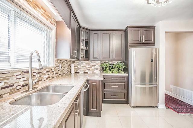 152 Canlish Rd, House detached with 3 bedrooms, 3 bathrooms and 4 parking in Toronto ON | Image 6