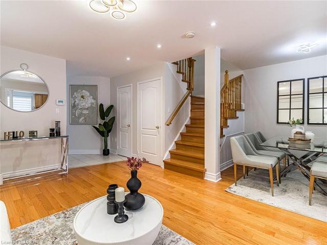 683 Dolly Bird Lane, House semidetached with 4 bedrooms, 0 bathrooms and 3 parking in Mississauga ON | Image 39