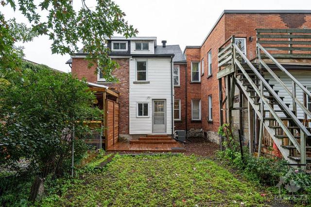 276 Clarence Street, Home with 3 bedrooms, 2 bathrooms and null parking in Ottawa ON | Image 26