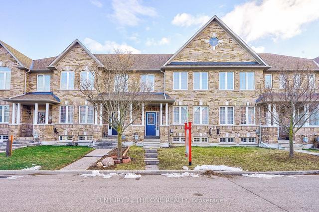 13 Kingsley Rd, House attached with 3 bedrooms, 4 bathrooms and 3 parking in Markham ON | Image 1