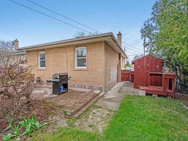 42 Hewson Cres, House detached with 3 bedrooms, 2 bathrooms and 4 parking in Halton Hills ON | Image 17