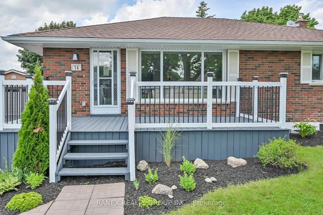 14 Pembroke Ave, House detached with 3 bedrooms, 2 bathrooms and 4 parking in Brantford ON | Image 36