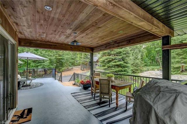 1042 Moore Rd, House detached with 2 bedrooms, 3 bathrooms and 14 parking in Bracebridge ON | Image 27