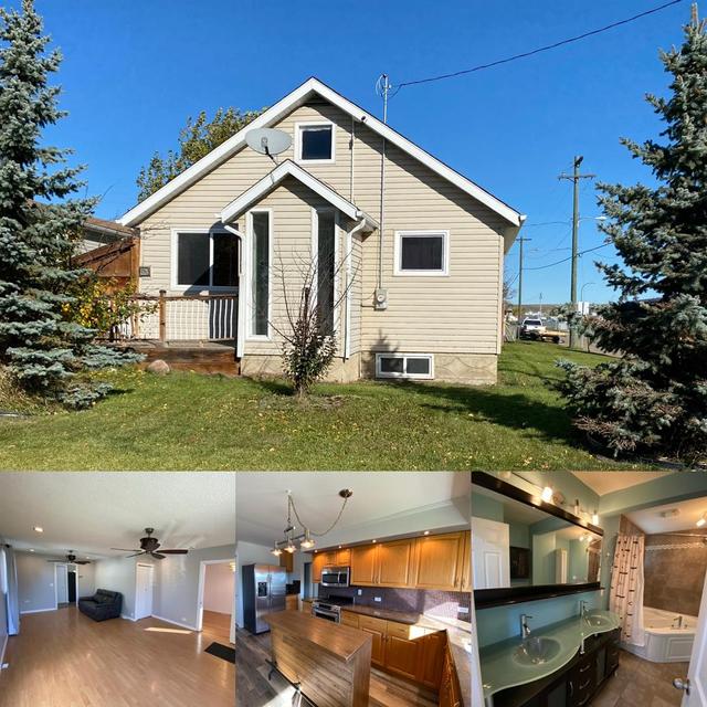9702 103 Avenue, House detached with 2 bedrooms, 1 bathrooms and 2 parking in Grande Prairie County No. 1 AB | Image 1