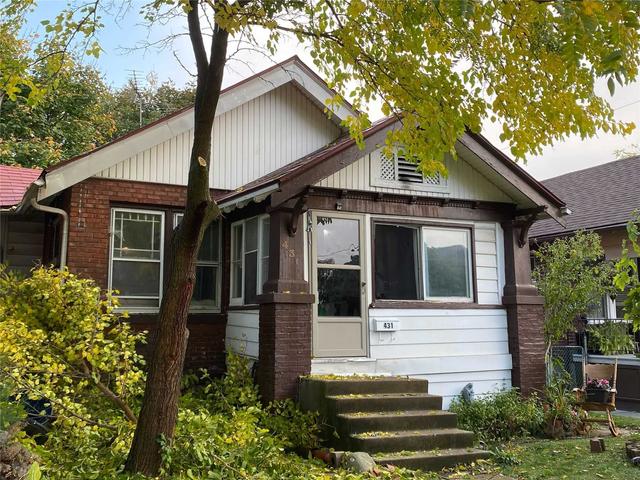 431 Grove Ave, House detached with 2 bedrooms, 1 bathrooms and 0 parking in Windsor ON | Image 1