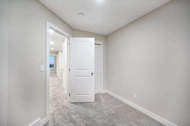 17 Herron Mews Ne, Home with 3 bedrooms, 2 bathrooms and 2 parking in Calgary AB | Image 32