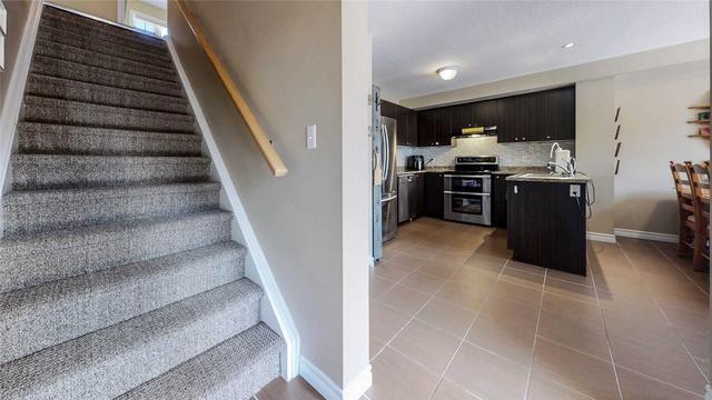 42a - 15 Carere Cres, Condo with 2 bedrooms, 2 bathrooms and 1 parking in Guelph ON | Image 11