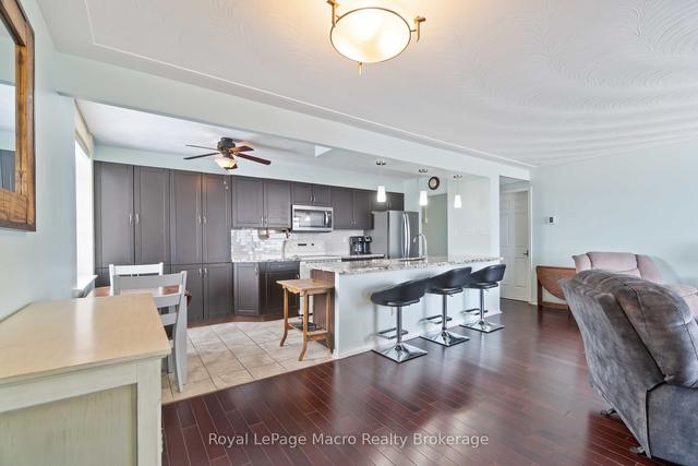 1001 - 30 Harrisford St, Condo with 3 bedrooms, 2 bathrooms and 1 parking in Hamilton ON | Image 11