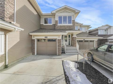 3431 Cameron Heights Cv Nw, House attached with 3 bedrooms, 2 bathrooms and null parking in Edmonton AB | Card Image