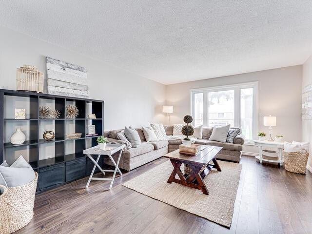 33 Lucas Lane, Condo with 2 bedrooms, 2 bathrooms and 2 parking in Ajax ON | Image 32