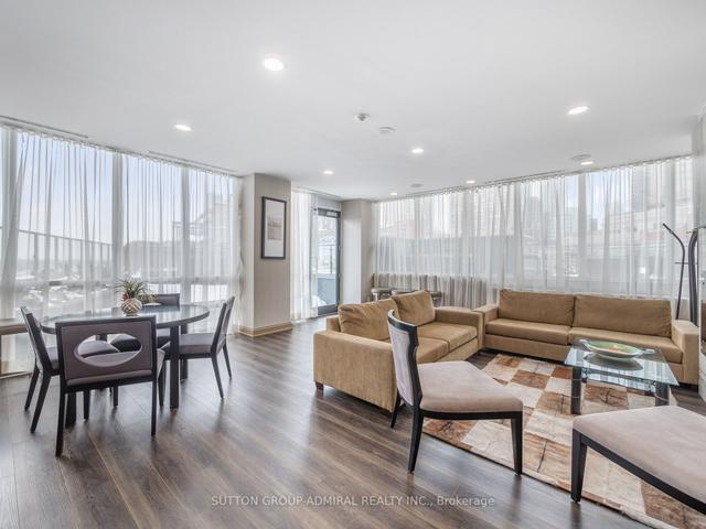 301 - 825 Church St, Condo with 2 bedrooms, 2 bathrooms and 1 parking in Toronto ON | Image 10