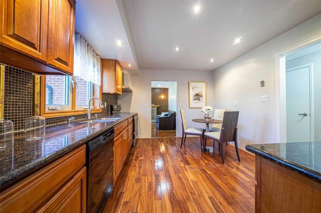 74 Deerbrook Tr, House detached with 5 bedrooms, 3 bathrooms and 4 parking in Toronto ON | Image 21