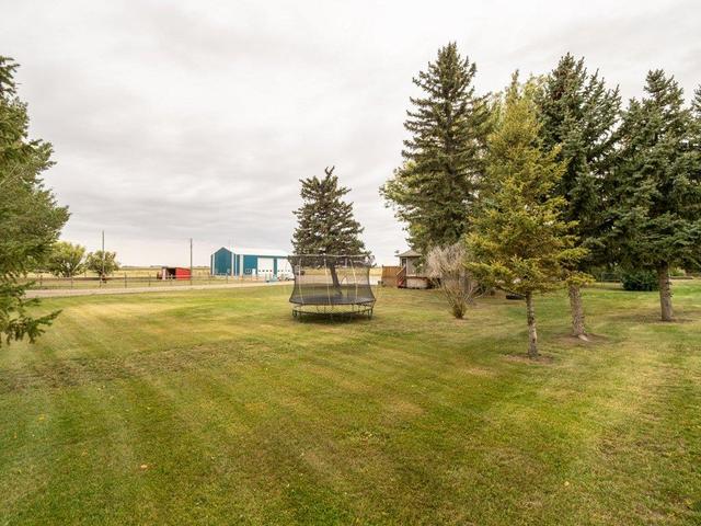 94070 Rge Rd 21 0, House detached with 4 bedrooms, 2 bathrooms and 10 parking in Lethbridge County AB | Image 27