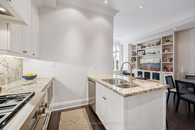 th 4 - 288 St Clair Ave W, Townhouse with 3 bedrooms, 3 bathrooms and 2 parking in Toronto ON | Image 3