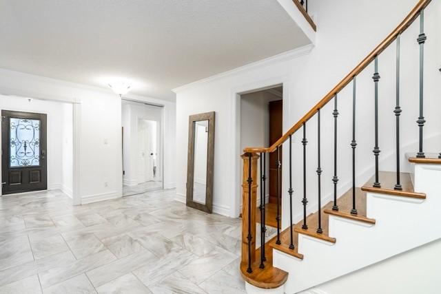 4447 Heathgate Cres, House detached with 4 bedrooms, 4 bathrooms and 4 parking in Mississauga ON | Image 3
