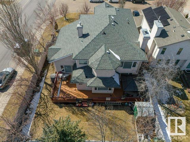 11324 10 Av Nw, House detached with 5 bedrooms, 3 bathrooms and 4 parking in Edmonton AB | Image 70