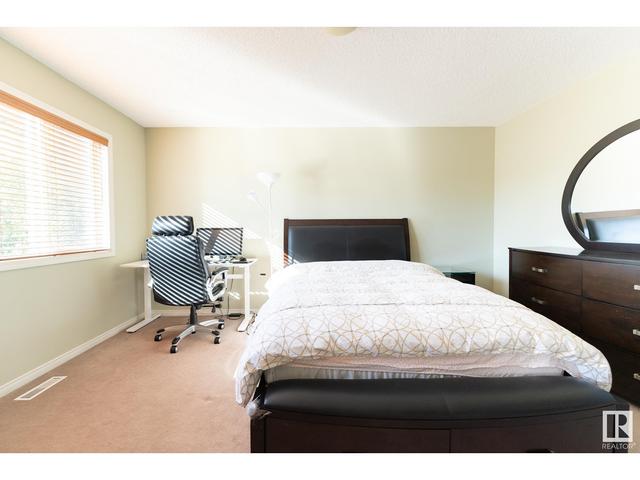 1040 Rutherford Place Sw Sw, House detached with 3 bedrooms, 2 bathrooms and null parking in Edmonton AB | Image 22
