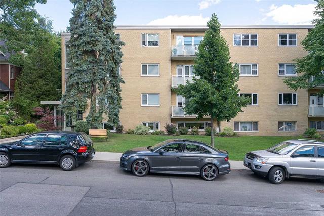 4 - 75 Scarborough Rd, Condo with 2 bedrooms, 1 bathrooms and 1 parking in Toronto ON | Image 12