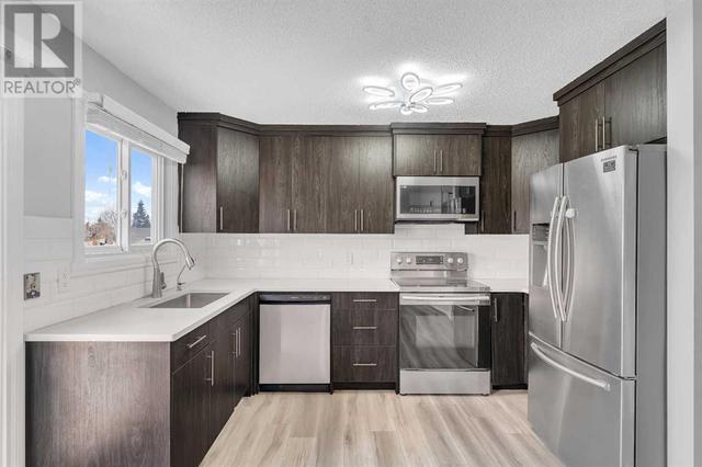 201 Templemont Drive Ne, House detached with 4 bedrooms, 2 bathrooms and 3 parking in Calgary AB | Image 18
