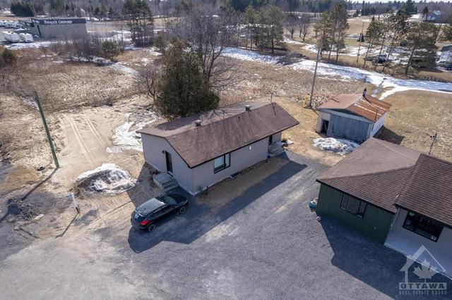 5785 County Rd 17 Highway, House detached with 2 bedrooms, 2 bathrooms and 20 parking in Alfred and Plantagenet ON | Image 13