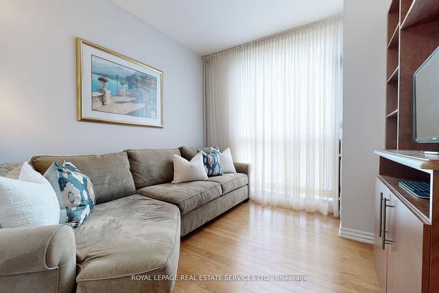 705 - 4200 Bathurst St, Condo with 2 bedrooms, 3 bathrooms and 2 parking in Toronto ON | Image 14