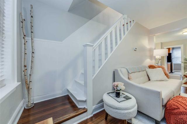 10 Chatham Ave, House semidetached with 2 bedrooms, 2 bathrooms and 1 parking in Toronto ON | Image 6