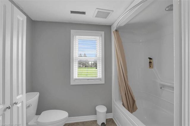 22907 Highbury Avenue, House detached with 2 bedrooms, 1 bathrooms and 12 parking in Middlesex Centre ON | Image 13