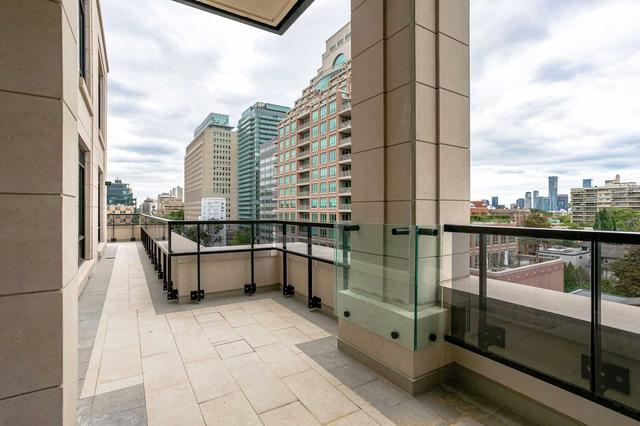 702 - 1 Forest Hill Rd, Condo with 2 bedrooms, 3 bathrooms and 2 parking in Toronto ON | Image 22