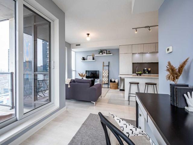 1712 - 170 Sumach St, Condo with 1 bedrooms, 1 bathrooms and 1 parking in Toronto ON | Image 6