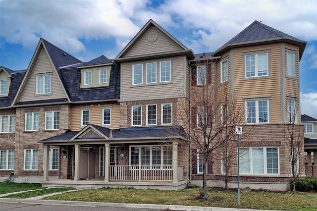921 Brassard Circ, House attached with 3 bedrooms, 3 bathrooms and 3 parking in Milton ON | Image 1