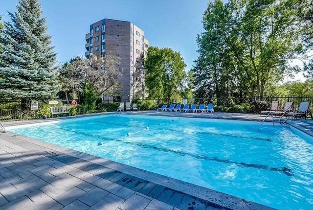 1010 - 50 Baif Blvd, Condo with 3 bedrooms, 2 bathrooms and 2 parking in Richmond Hill ON | Image 8