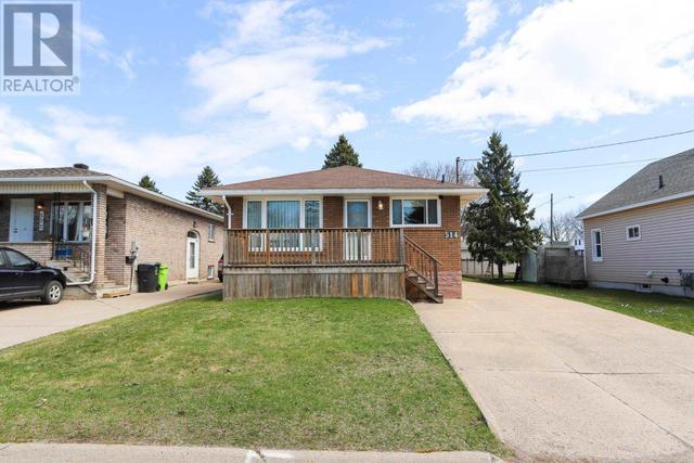 514 Parliament St, House detached with 2 bedrooms, 2 bathrooms and null parking in Sault Ste. Marie ON | Image 1