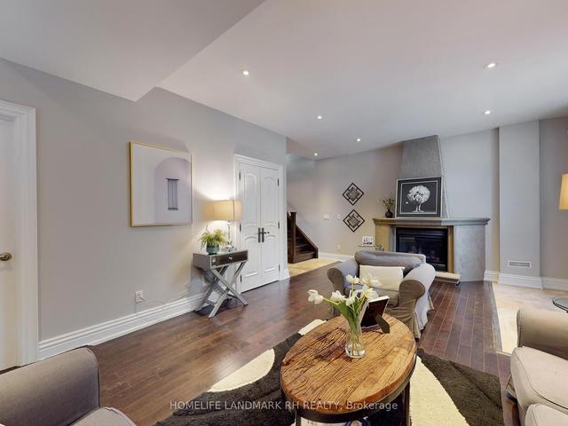 208 Joicey Blvd, House detached with 4 bedrooms, 5 bathrooms and 5 parking in Toronto ON | Image 24