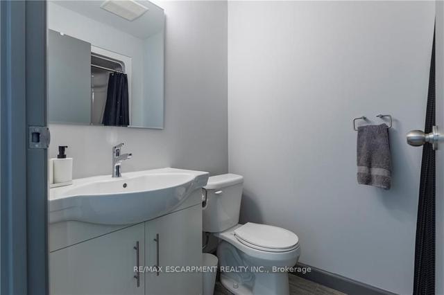 304 - 77 Leland St, Condo with 1 bedrooms, 1 bathrooms and 0 parking in Hamilton ON | Image 4