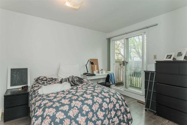 unit 1 - 212 Milan St, House detached with 5 bedrooms, 3 bathrooms and 2 parking in Toronto ON | Image 23