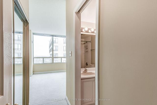 sph5 - 1 Aberfoyle Cres, Condo with 2 bedrooms, 3 bathrooms and 2 parking in Toronto ON | Image 18
