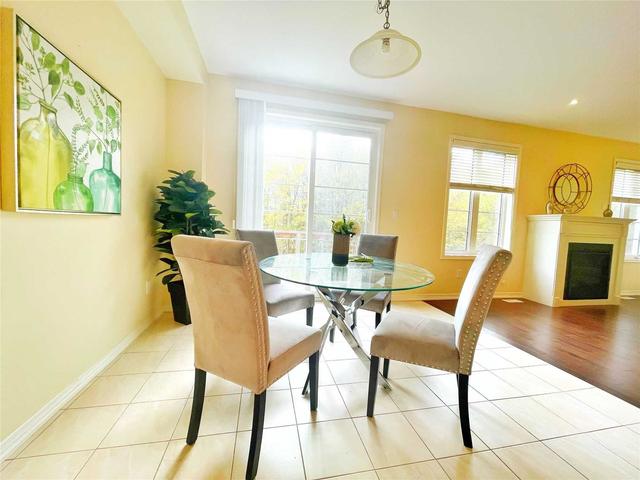 2412 Dress Circle Cres, House detached with 4 bedrooms, 4 bathrooms and 6 parking in Oshawa ON | Image 3