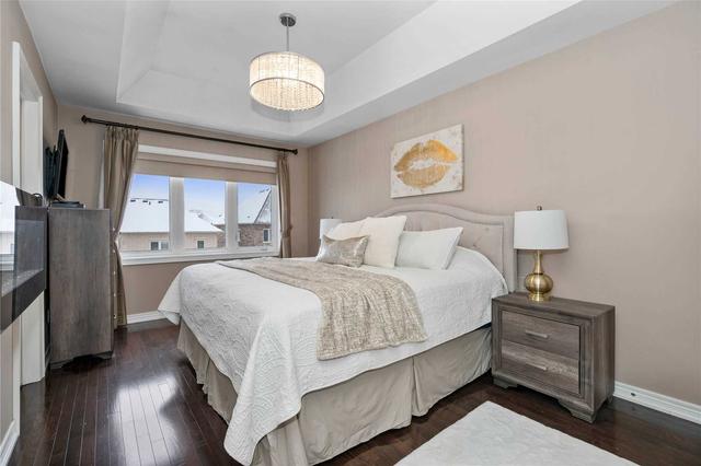 39 Ostrovsky Rd, House semidetached with 3 bedrooms, 3 bathrooms and 2 parking in Vaughan ON | Image 7