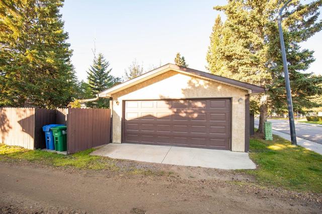 43 Selkirk Boulevard, House detached with 4 bedrooms, 4 bathrooms and 4 parking in Red Deer AB | Image 39