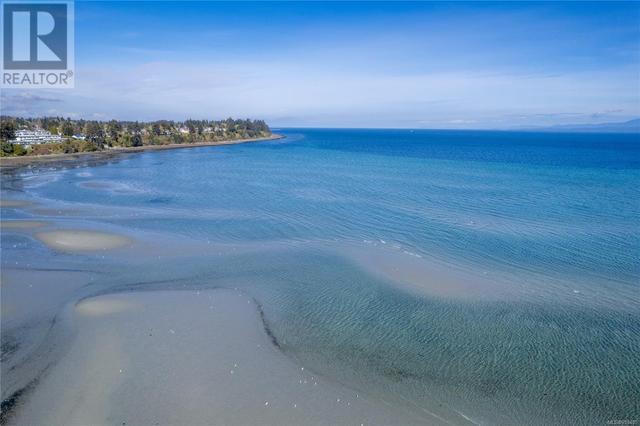 402 - 194 Beachside Dr, Condo with 2 bedrooms, 2 bathrooms and 1 parking in Parksville BC | Image 59