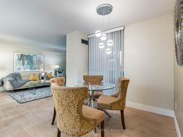 309 - 1300 Mississauga Valley Blvd, Condo with 2 bedrooms, 2 bathrooms and 1 parking in Mississauga ON | Image 3